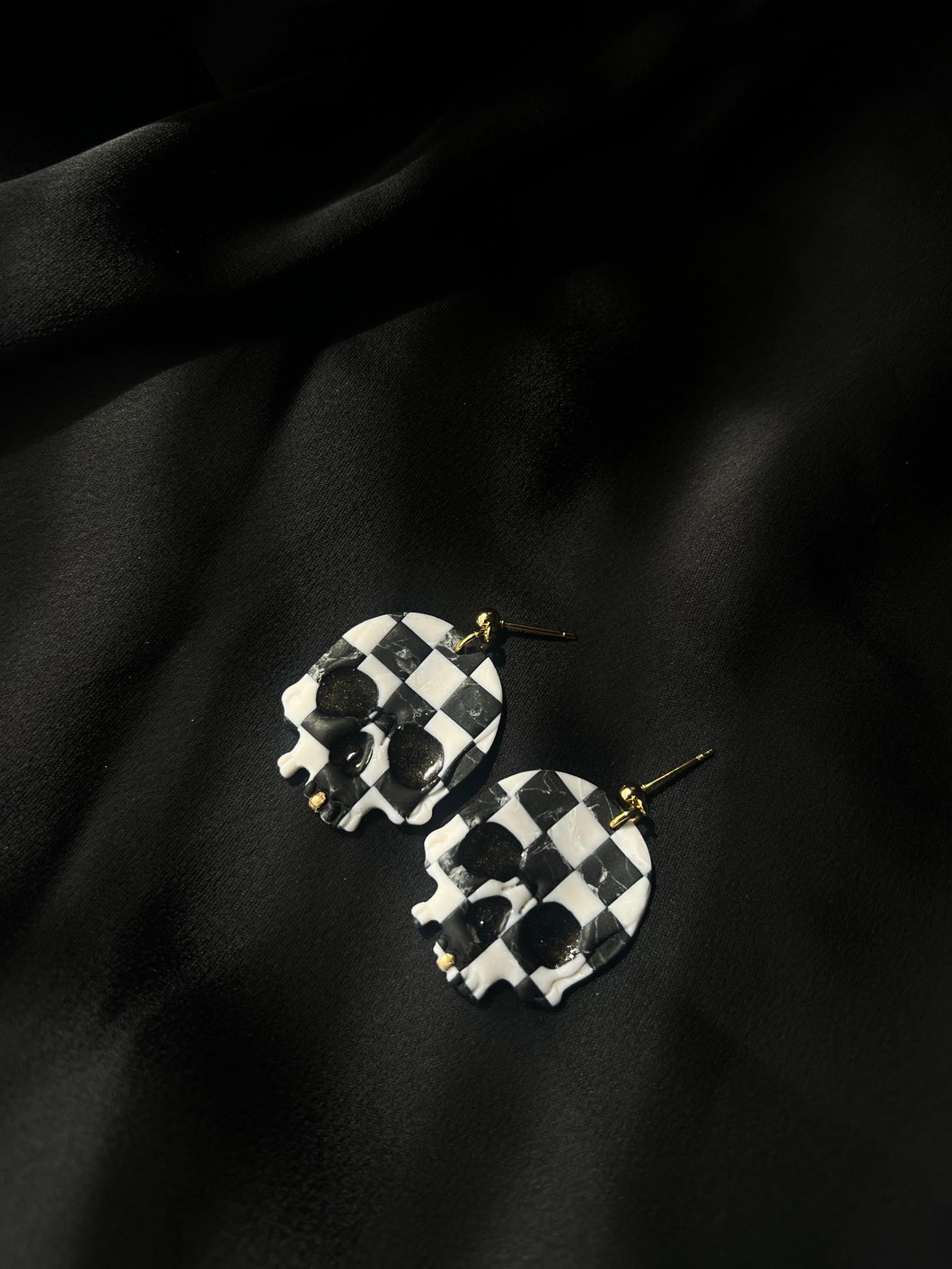 Checkered Skulls
