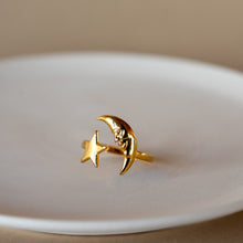 Load image into Gallery viewer, Adjustable Moon/Star Ring
