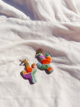 Load image into Gallery viewer, Suncatcher Saguaros
